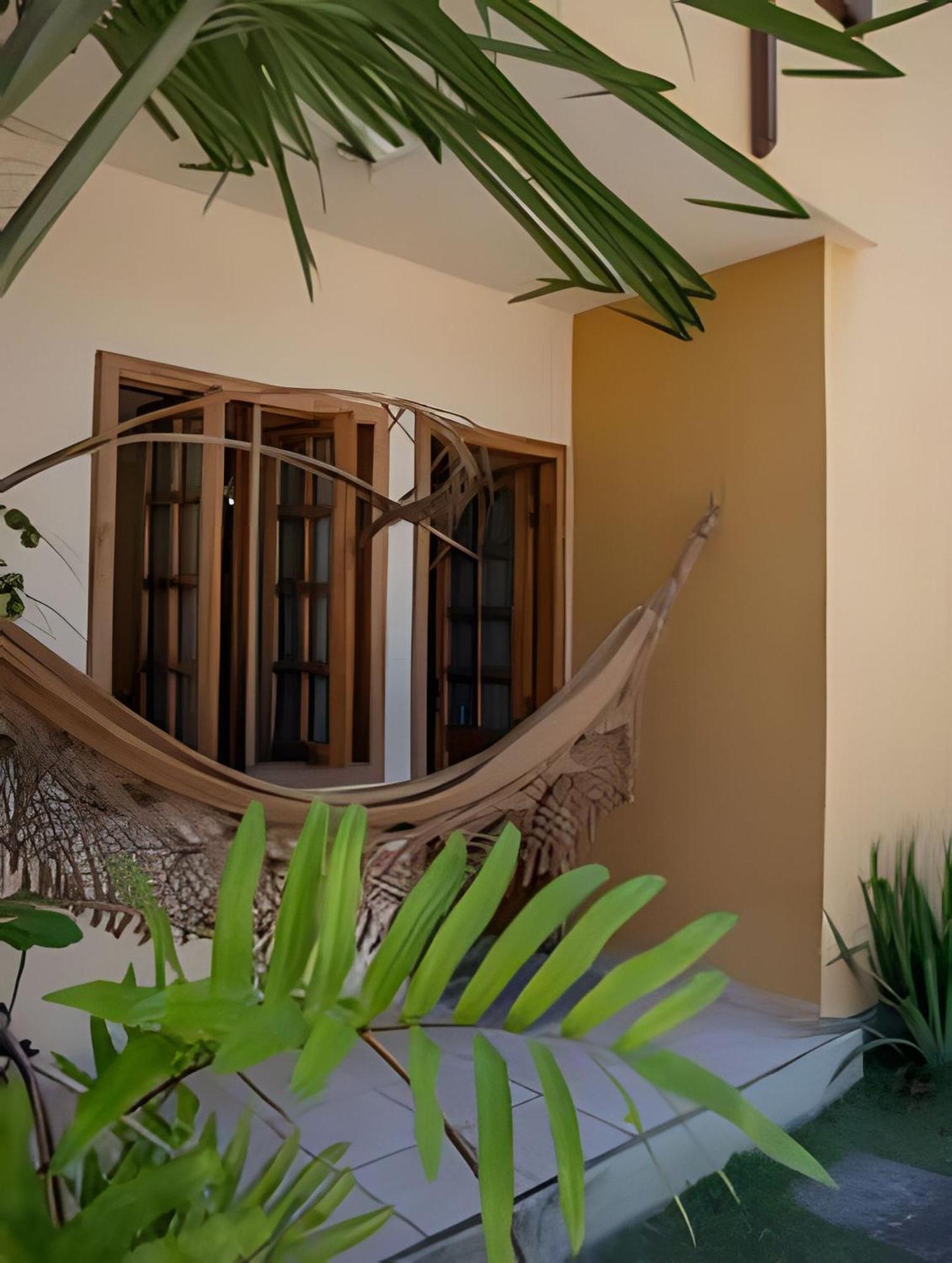 Em Frente A Praia De Taperapuan; Piscina; 1 Quarto; Wifi 300 Mbs; Estacionamento Gratuito 1 Veiculo Porto Seguro Dış mekan fotoğraf